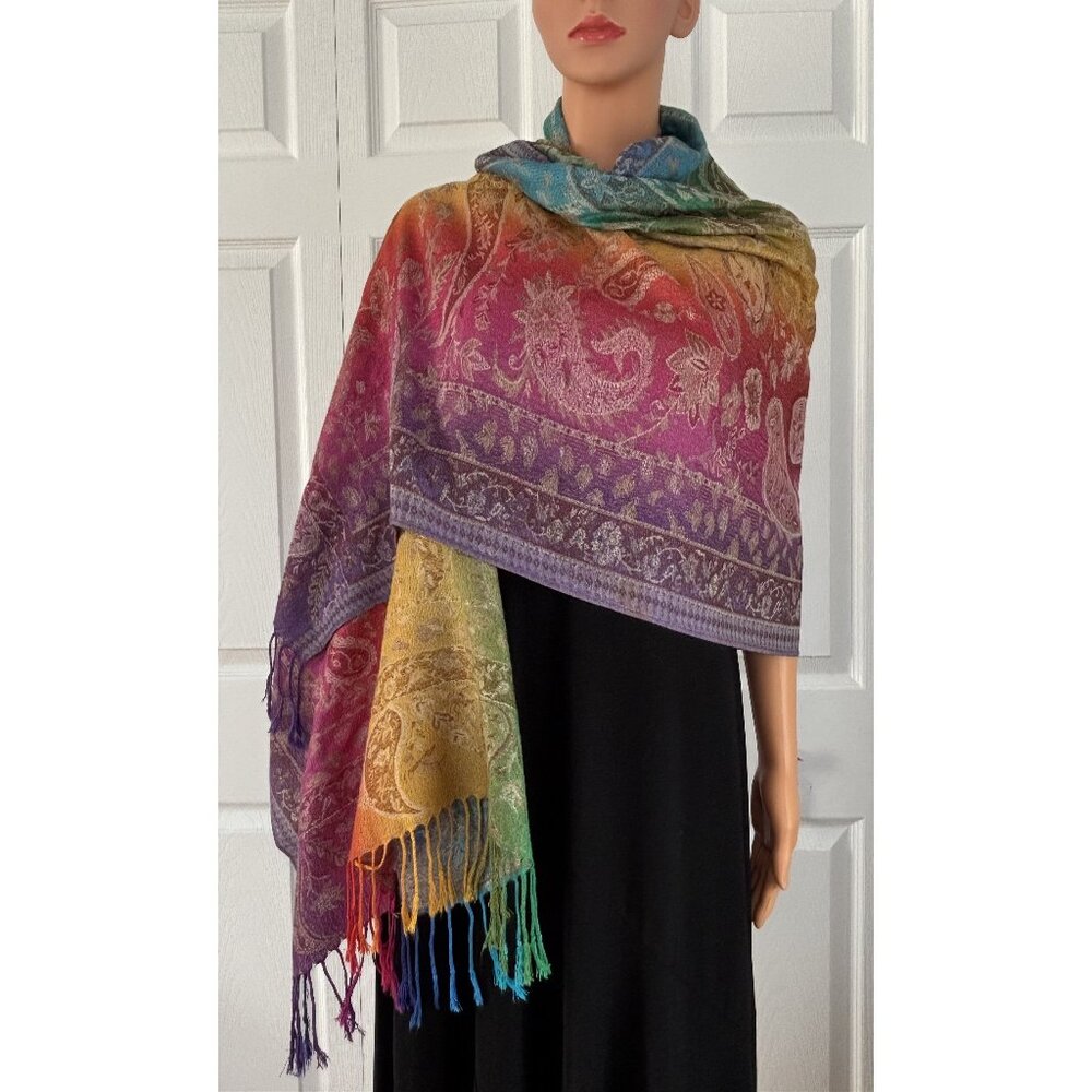 Pashmina Shawl 55% Pashmina 45% Silk Gorgeous Blues Greens Purple Paisley Fringe